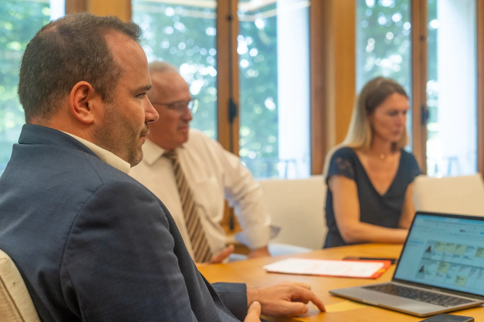 Recrutement de Directeur des Opérations : consultants Board Search en rendez-vous